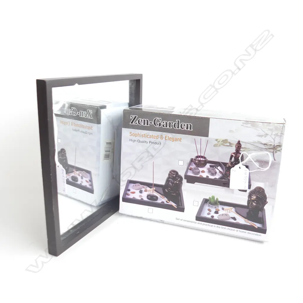 ZEN GARDEN (IN ORIGINAL BOX) + FRAMED DISPLAY MIRROR 220MM Image 1++