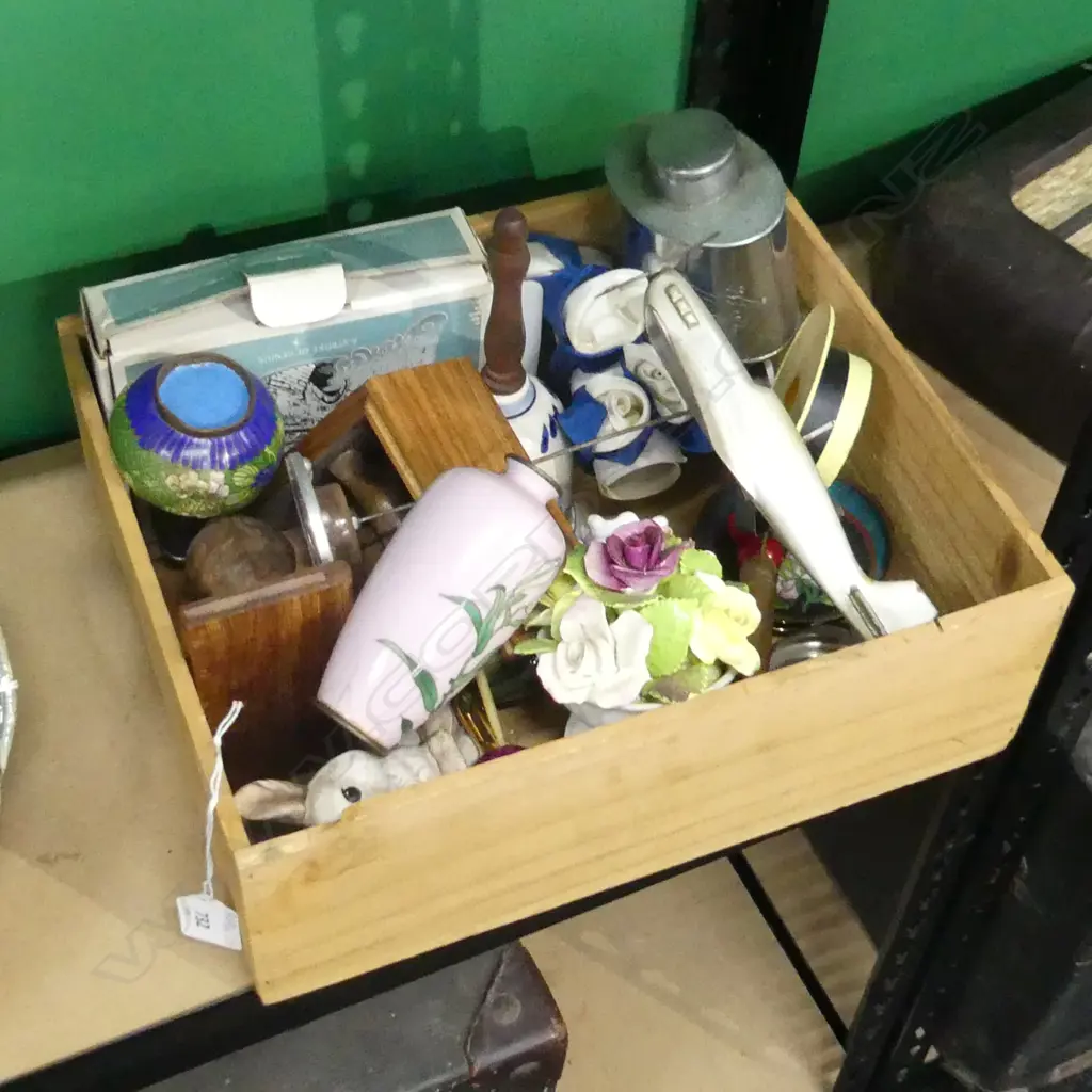 SM BOX ASST COLLECTABLES  Image 1++
