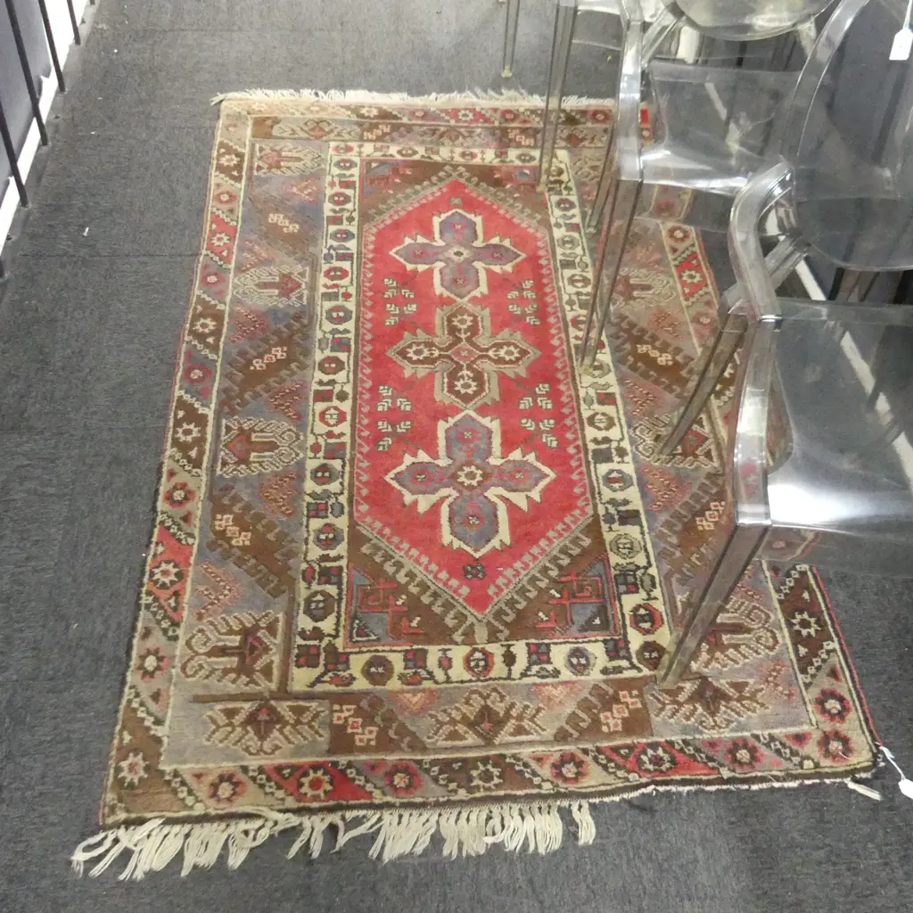HAND KNOTTED ALL WOOL RUG  1870 X 1150 MM Image 1++