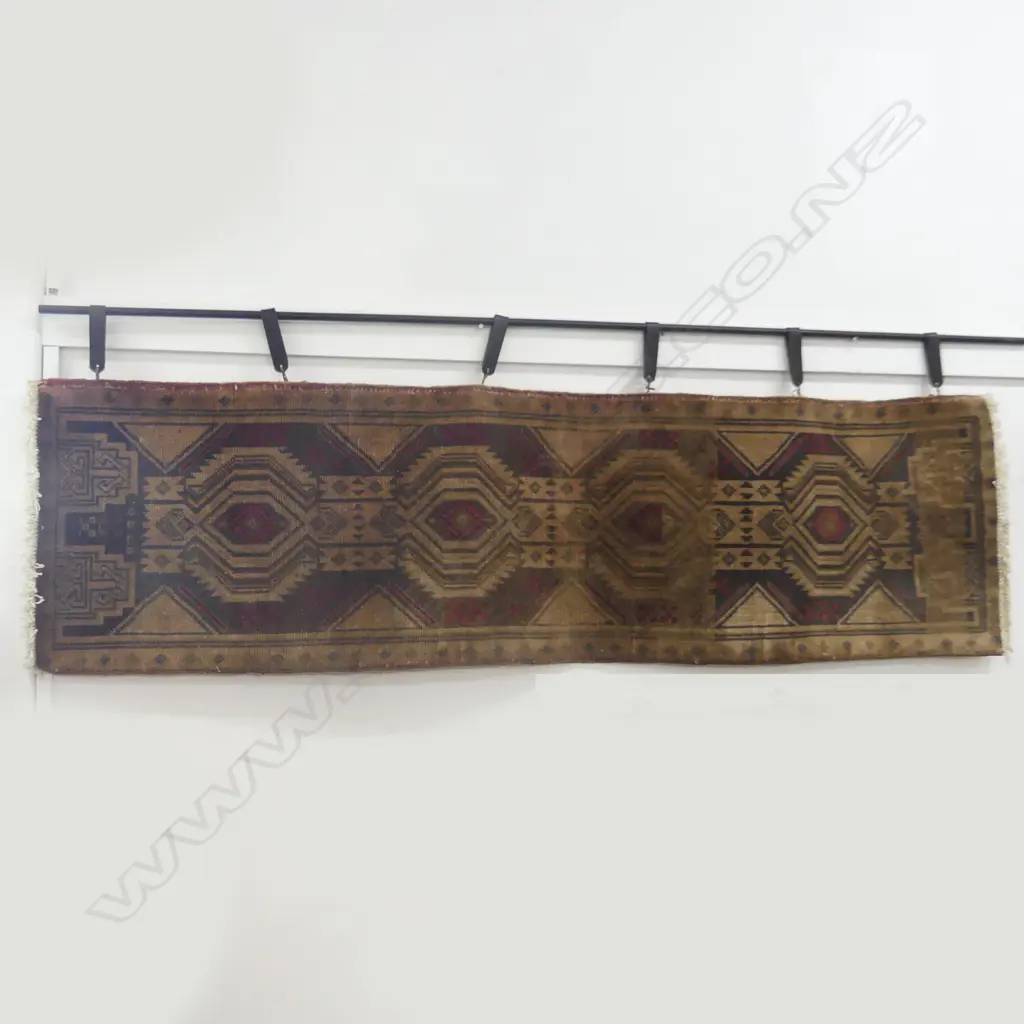 HAND KNOTTED PERSIAN RUG 1840 X 550 MM Image 1++