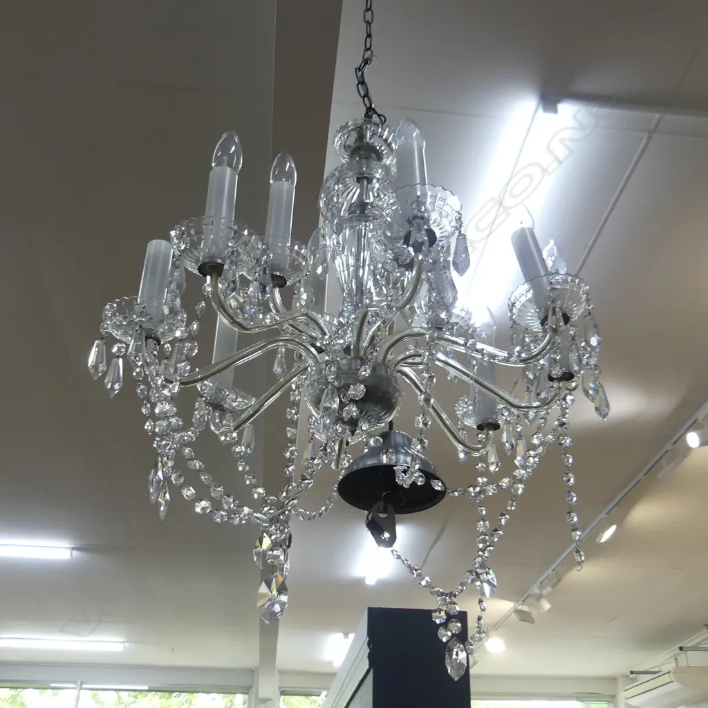 LGE 8 ARM / 12 LIGHT CRYSTAL CHANDELIER 600mm dia Image 1++