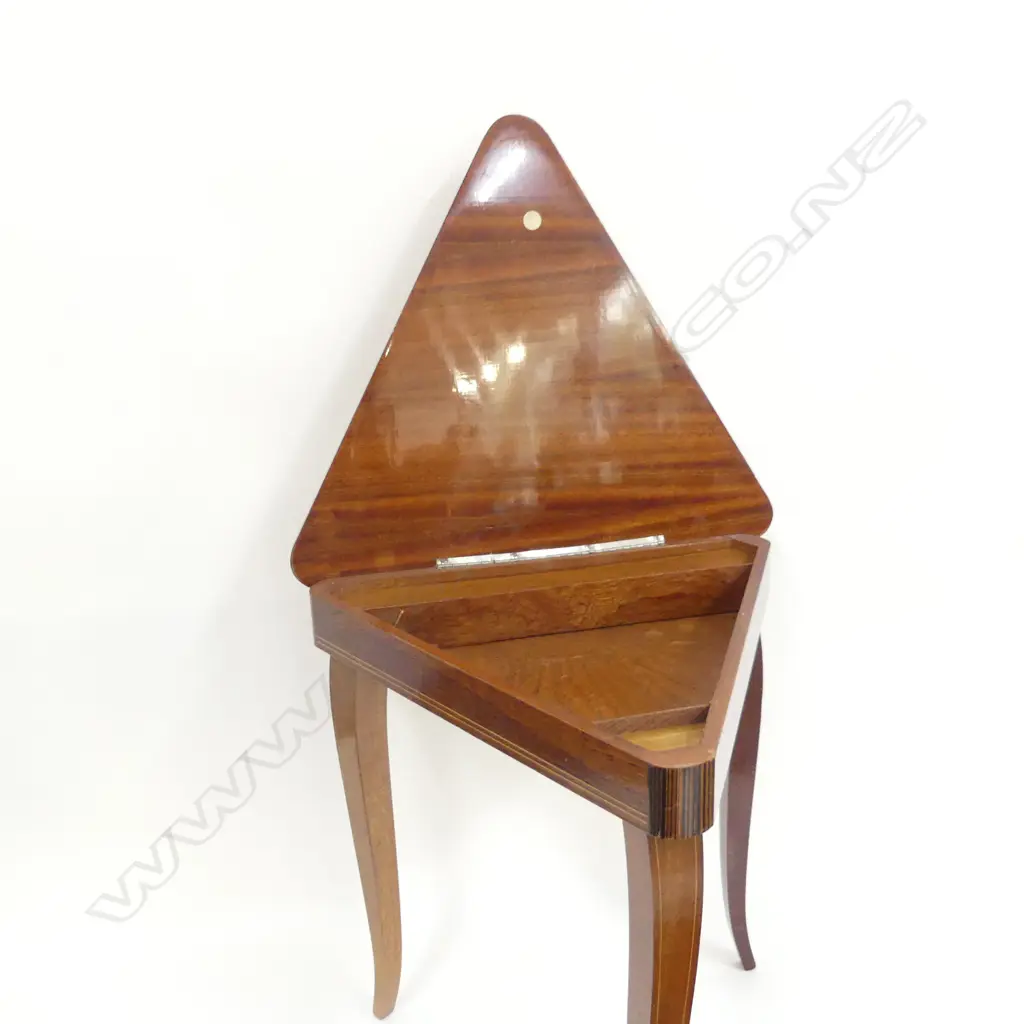 ITALIAN SORRENTO INLAID TRIANGULAR MUSICAL SIDE TABLE H.430mm Image 1++