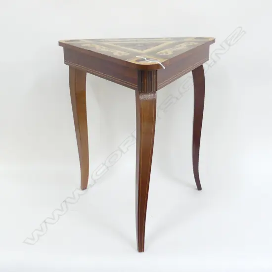 ITALIAN SORRENTO INLAID TRIANGULAR MUSICAL SIDE TABLE H.430mm