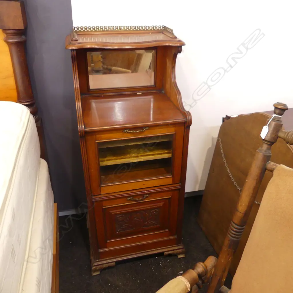VICTORIAN CABINET 500x420x1160mm Image 1++