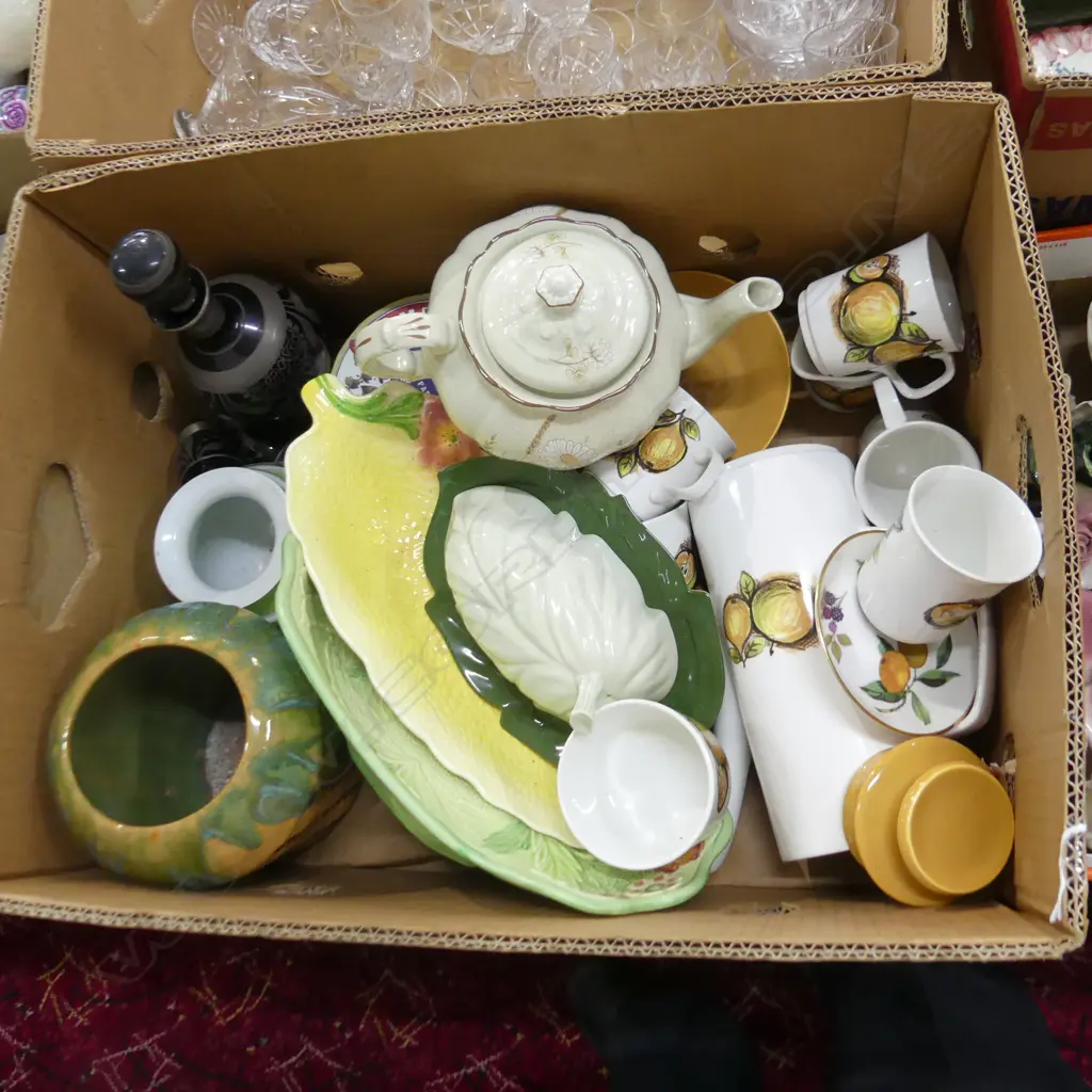 BOX LOT ASST INCL RD TEAPOT, CARLTON WARE CHEESE DISH, MEAKIN COFFEE SET, CAMEMBERT CHEESE DISH ETC.. Image 1++