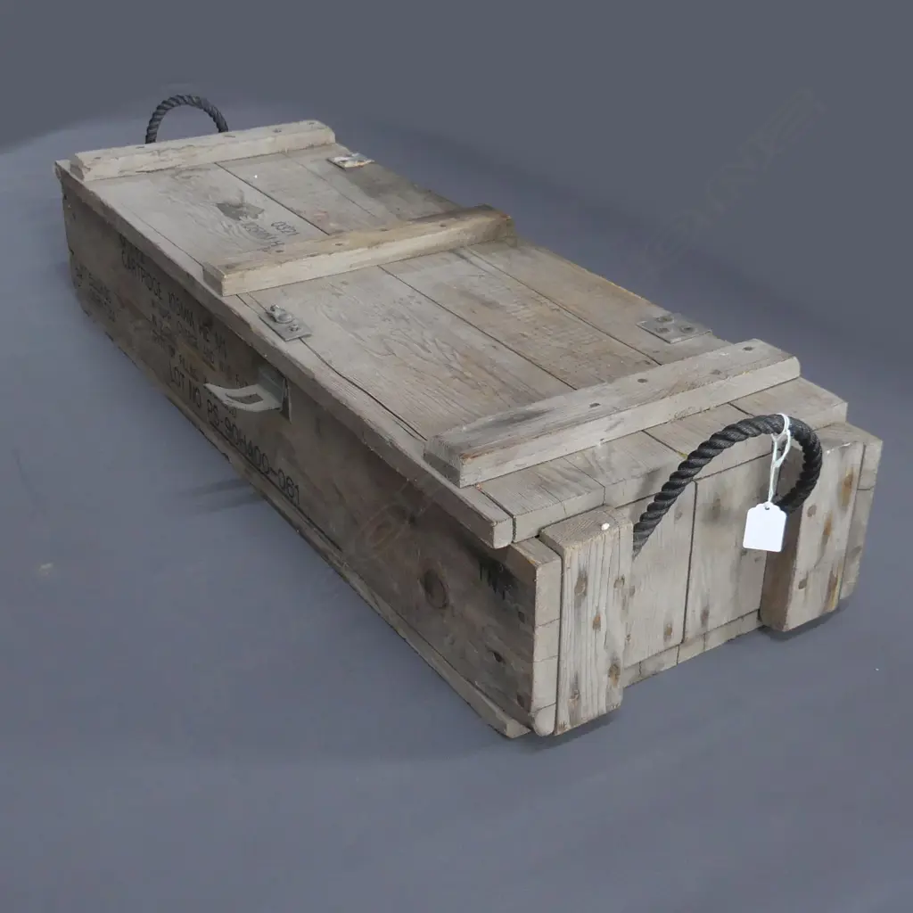 	OLD PINE AMMUNITIONS BOX 'CARTRIDGE 105mm HE M1' L.950mm Image 1++