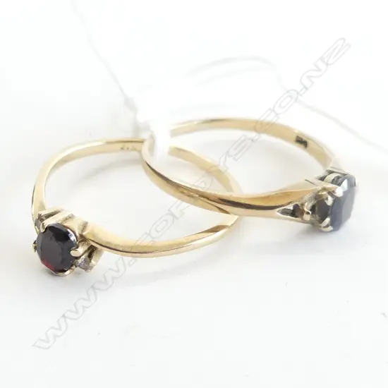 9CT GOLD SAPPHIRE/DIAMOND RING (ONE DIAMOND MISSING) 3.60gm PLUS GARNET /CZ RING