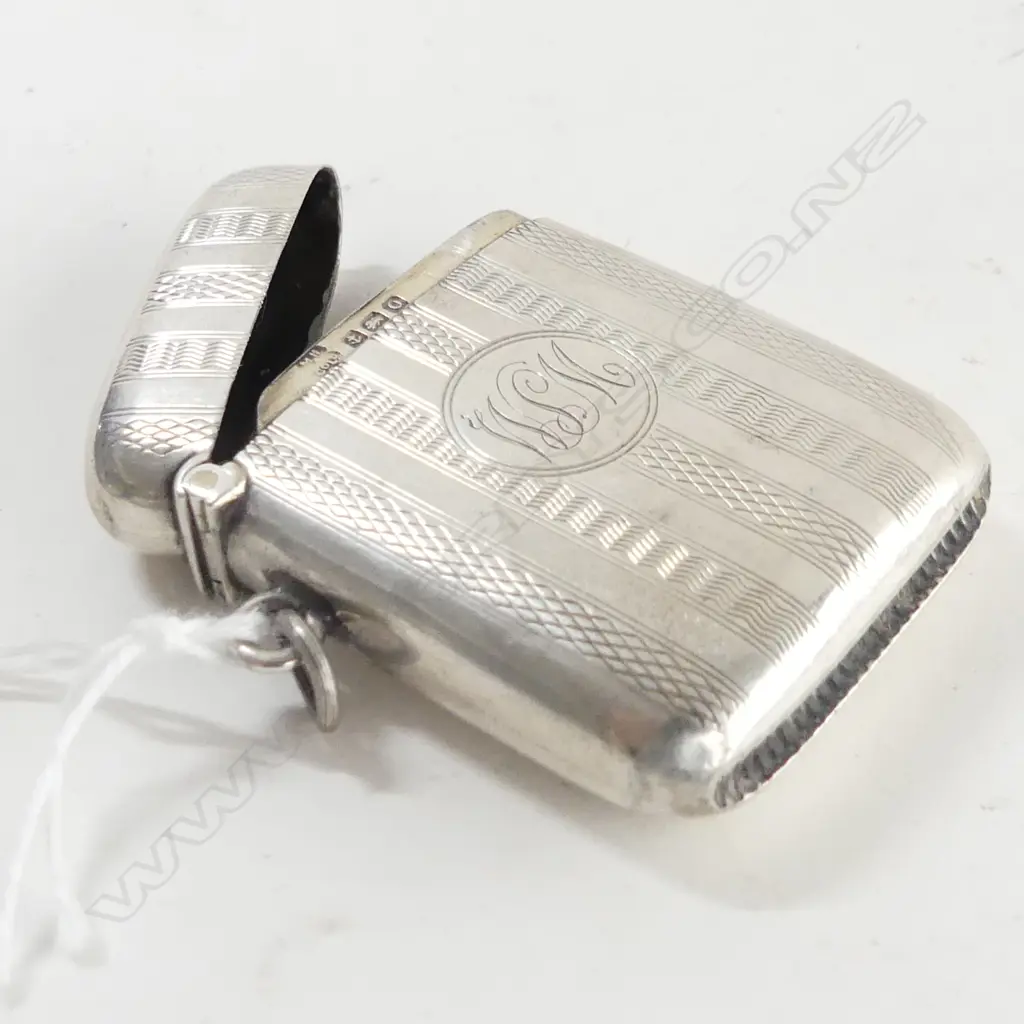 LGE SILVER MACHINE ENGRAVED VESTA BIRM. 1913 W SUSPENSION LOOP Image 1++