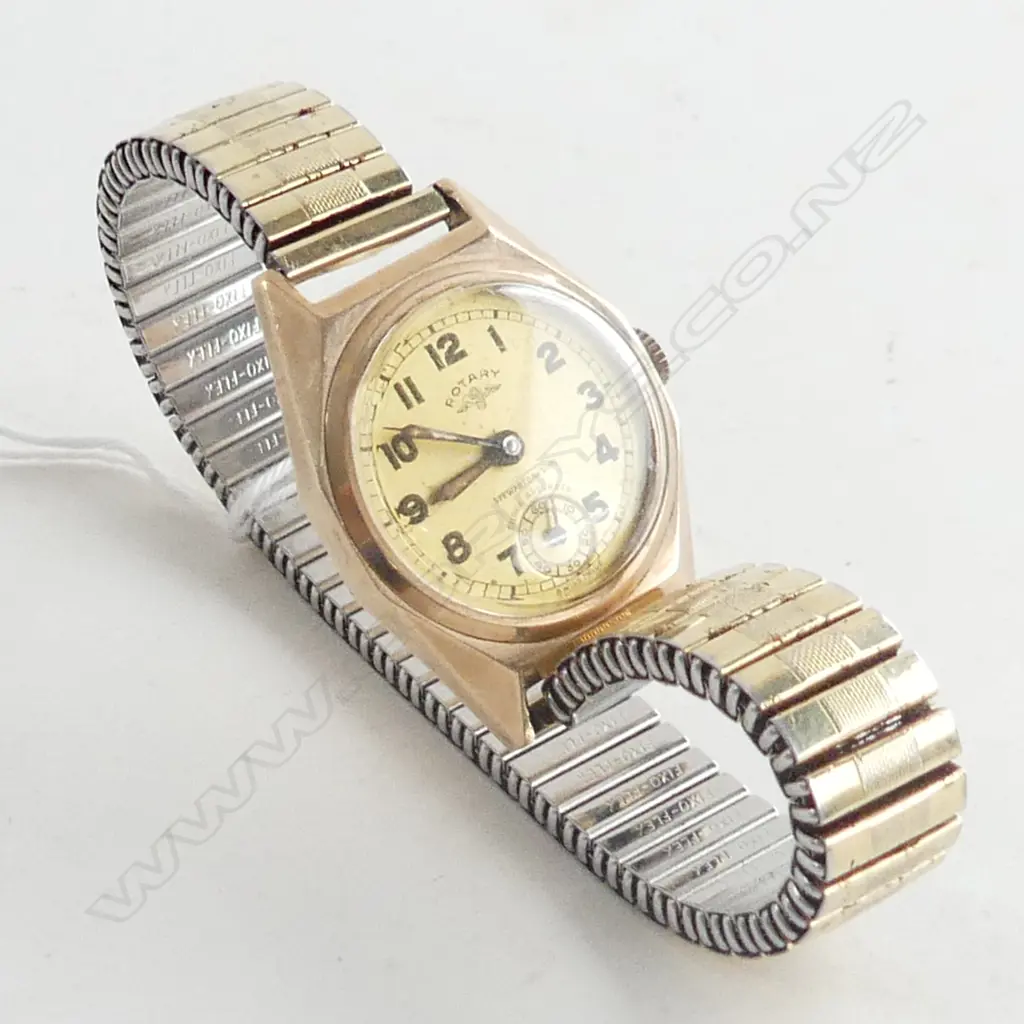 9CT GOLD WATCH (strap gp) WORKING  Image 1++
