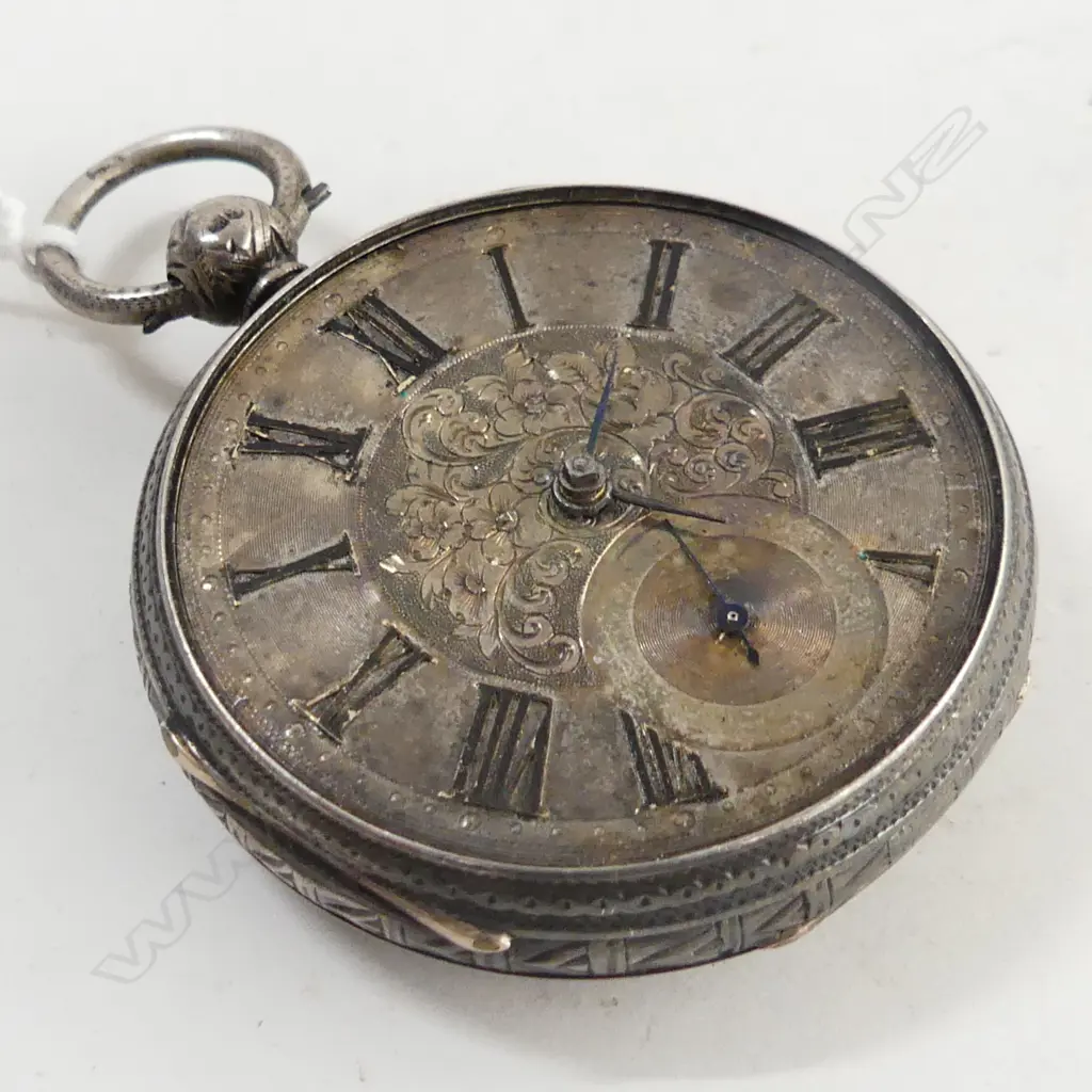 19THC SILVER GENTS FANCY POCKET WATCH A.F no glass not working Image 1++