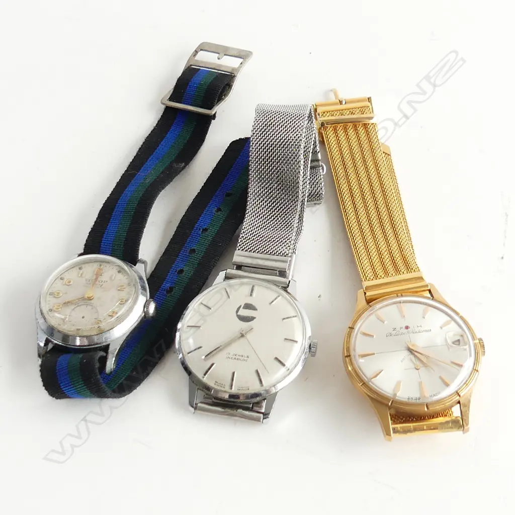 3 VINTAGE WRIST WATCHES  Image 1++