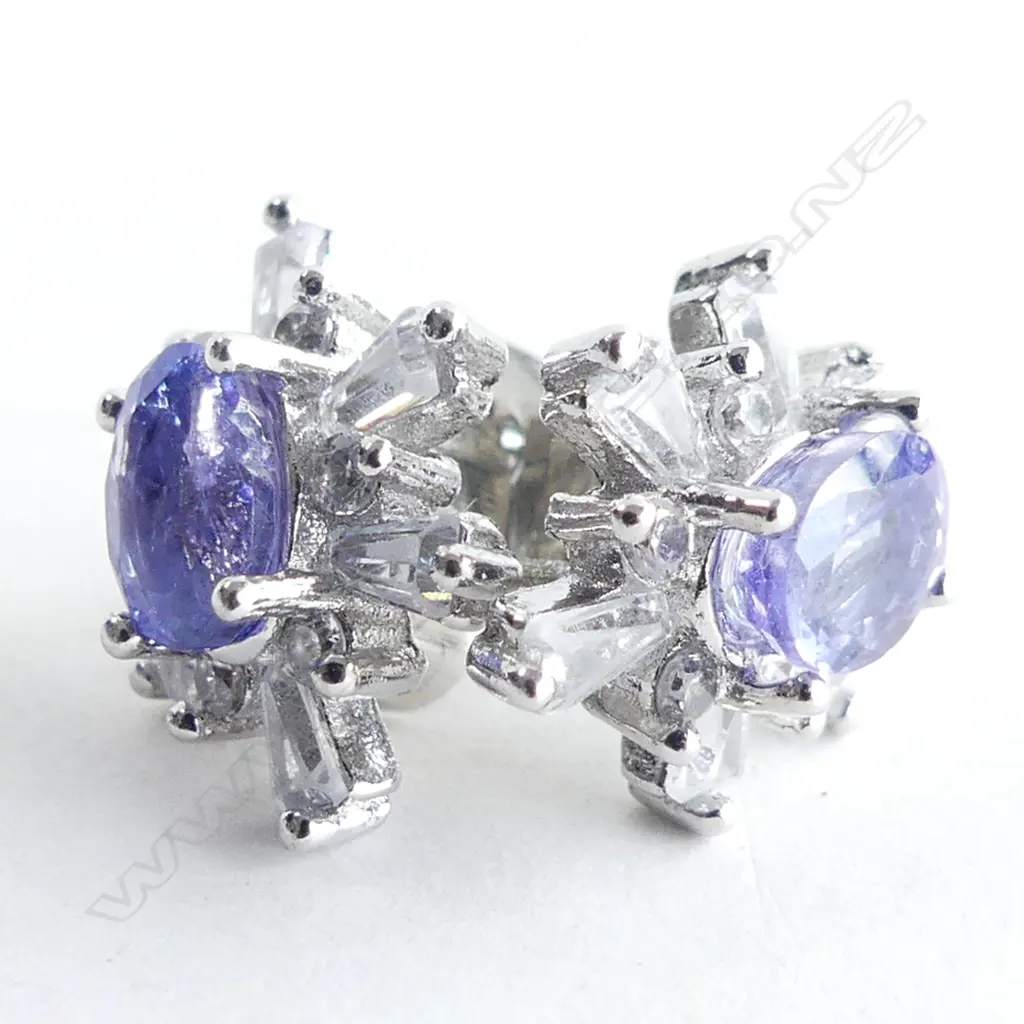 TANZANITE, CRYSTAL & 925 SILVER STUD EARRINGS Image 1++