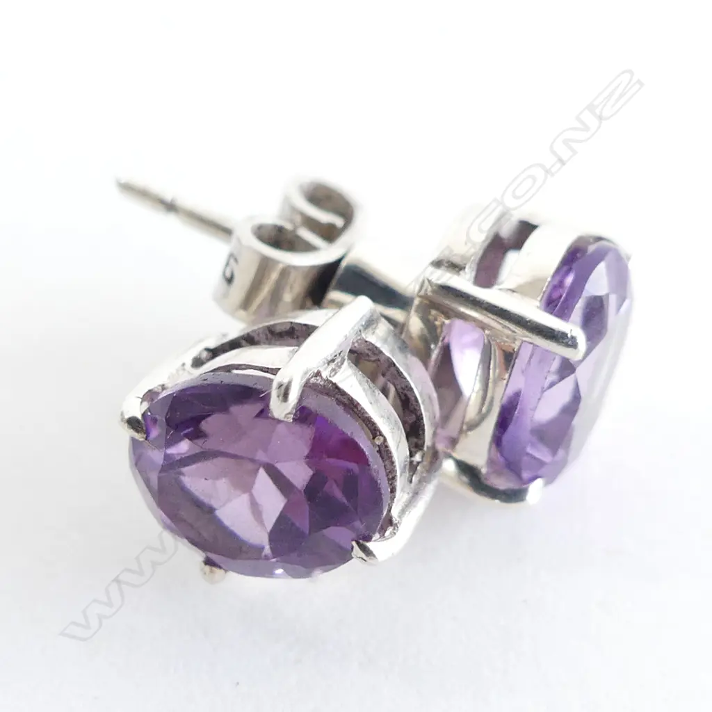 AMETHYST DOUBLE CROWN & 925 SILVER STUD EARRINGS Image 1++
