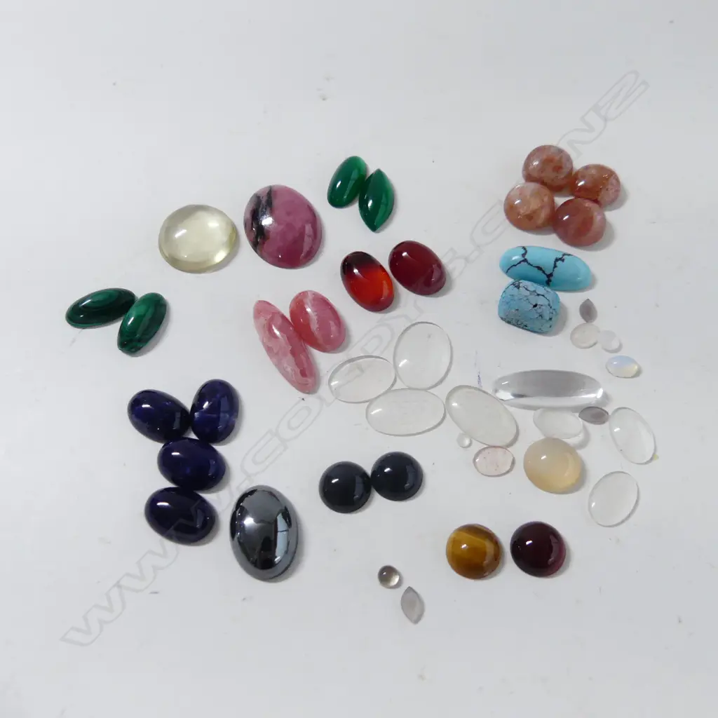 ASST. SEMI PRECIOUS GEMSTONE CABOCHONS, MOONSTONES ETC Image 1++