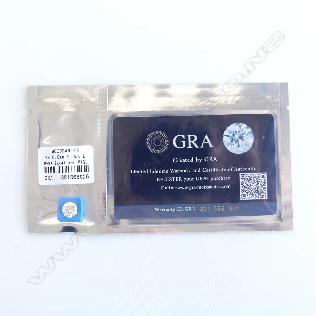 MOISSANITE GEMSTONE - ROUND BRILLIANT, 2CT - WITH GRA REPORT  Image 1++