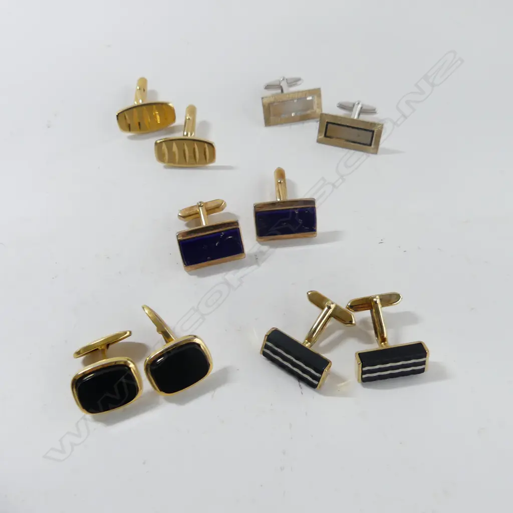 5 PRS RETRO CUFFLINKS Image 1++