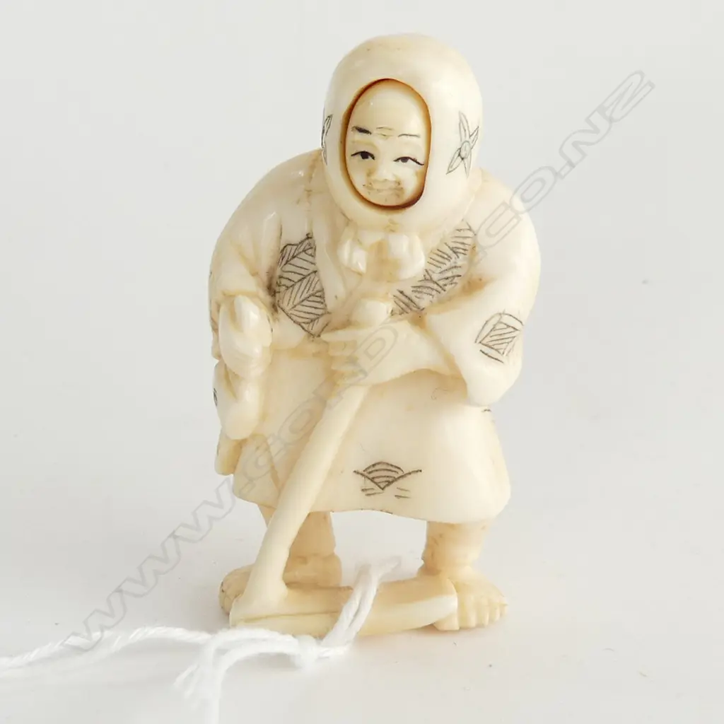 IVORY NETSUKE REVOLVING FACE SIGNED H50MM Image 1++