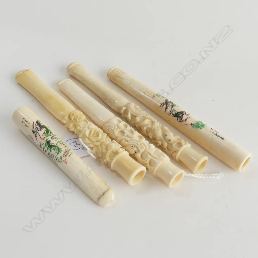 BAG OF 5 IVORY CIG HOLDERS L115MM LONGEST Image 1++