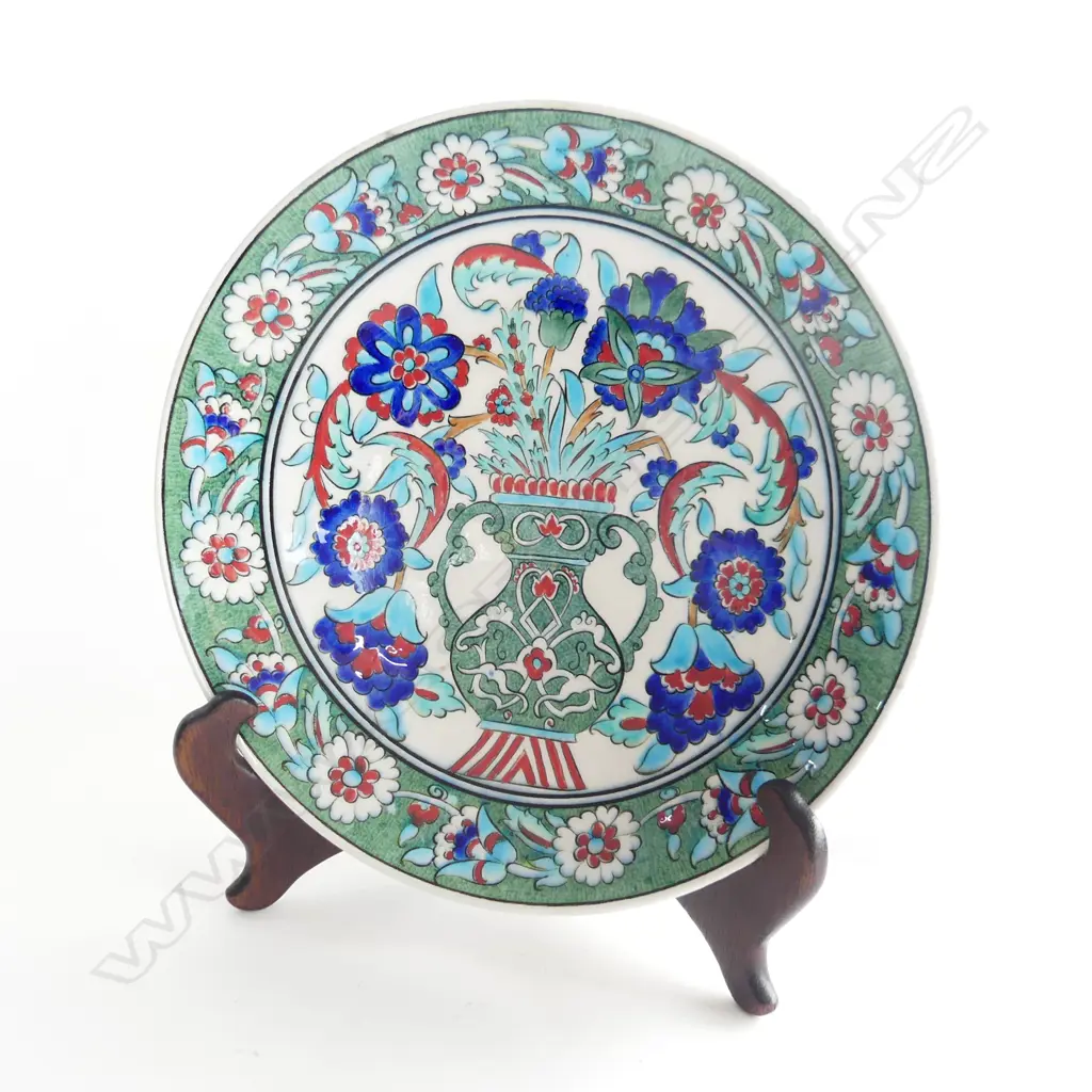 TURKISH CHARGER DEPICTS URN ETC 'SPECIAL HANDMADE THE ORIGINAL 16TH CENTURY FORMS' D. 325mm ON STAND Image 1++