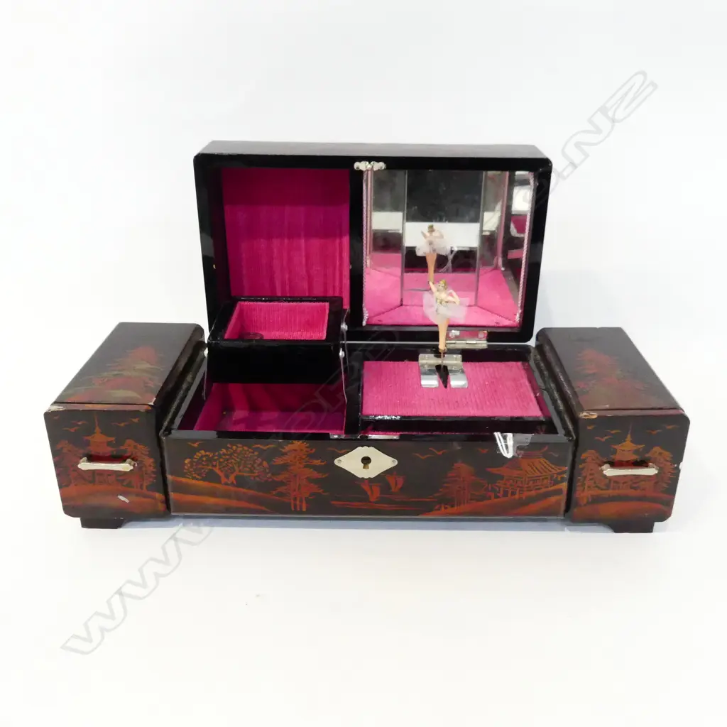 LG JAPANESE LACQUER MUSICAL BOX WITH BALLERINA  (NOT WORKING)  KEY INCLUDED, L. 350MM Image 1++
