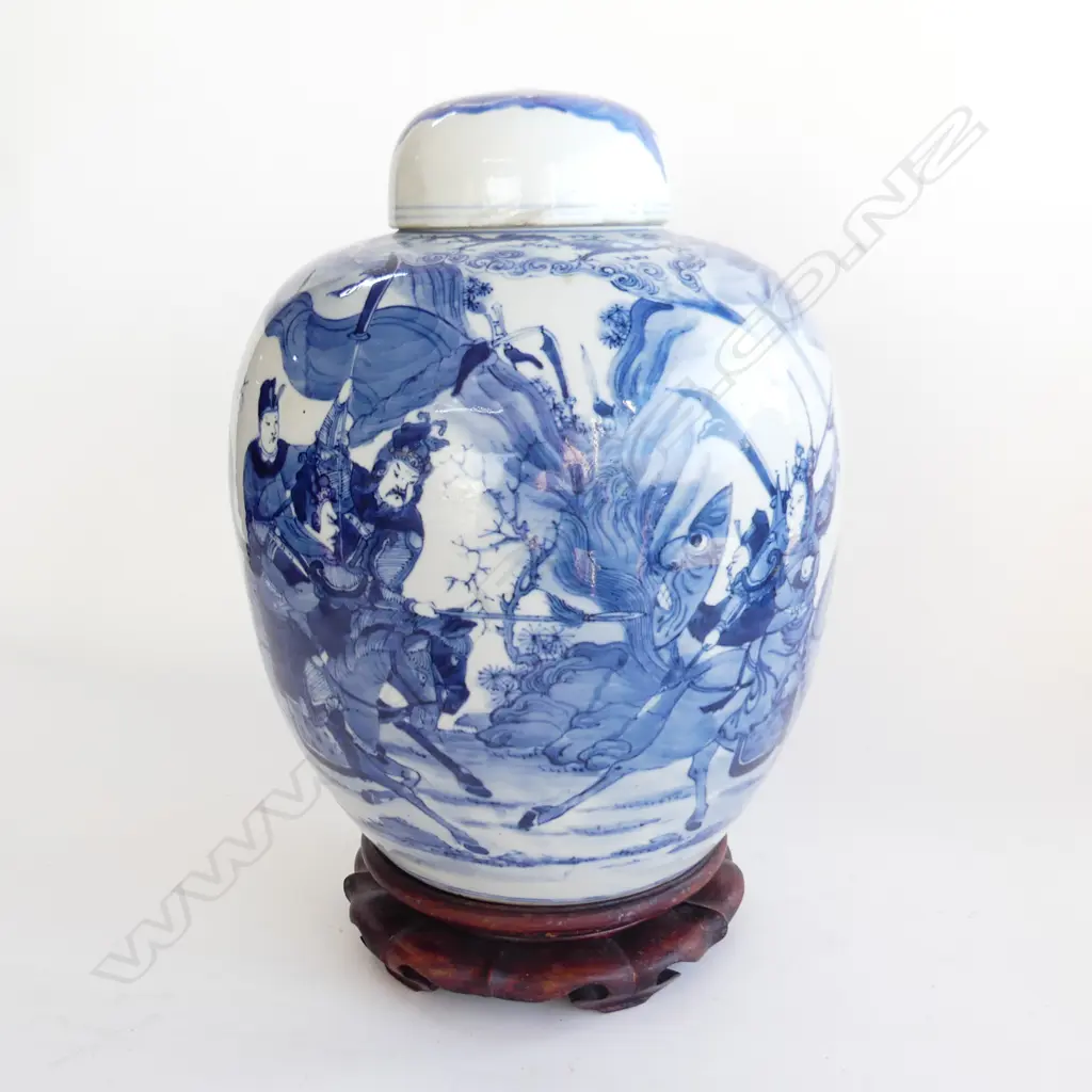 LARGE CHINESE BLUE & WHITE GINGER JAR. WITH DECORATION OF WARRIORS ON HORSEBACK .H. 330mm  Image 1++