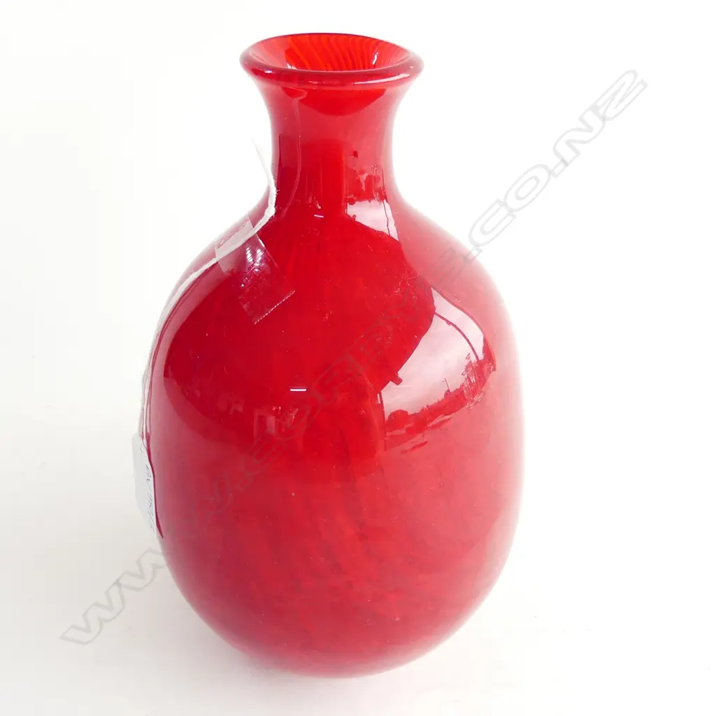 RED ART GLASS VASE H.220mm Image 1++