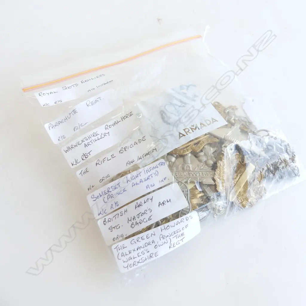 14 ASST. UK MILITARY CAP BADGES, MOSTLY WWI INFANTRY ETC (SOME RESTRIKE) Image 1++
