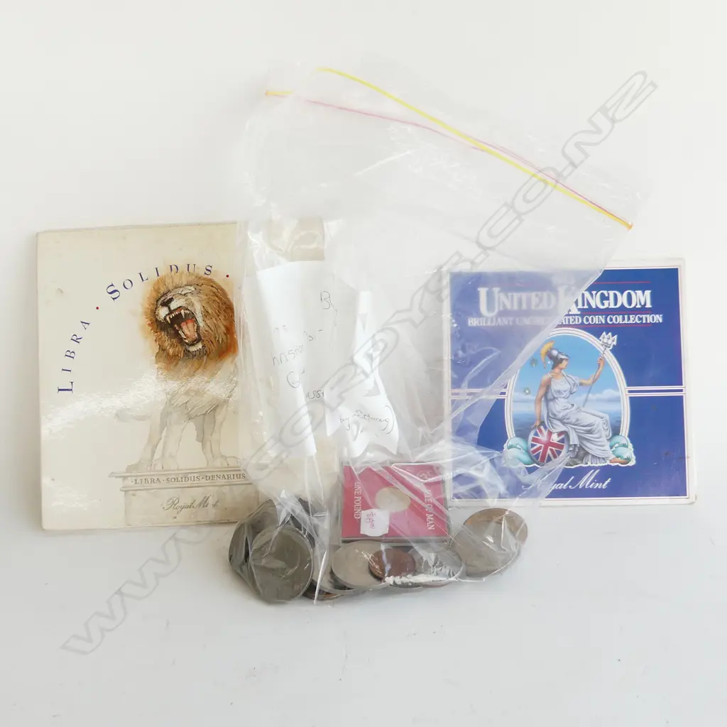BAG MIXED OLD COINS + 1984 MINT UNCIRC. UK COINS & 1 OTHER MINT COLLECTION  Image 1++