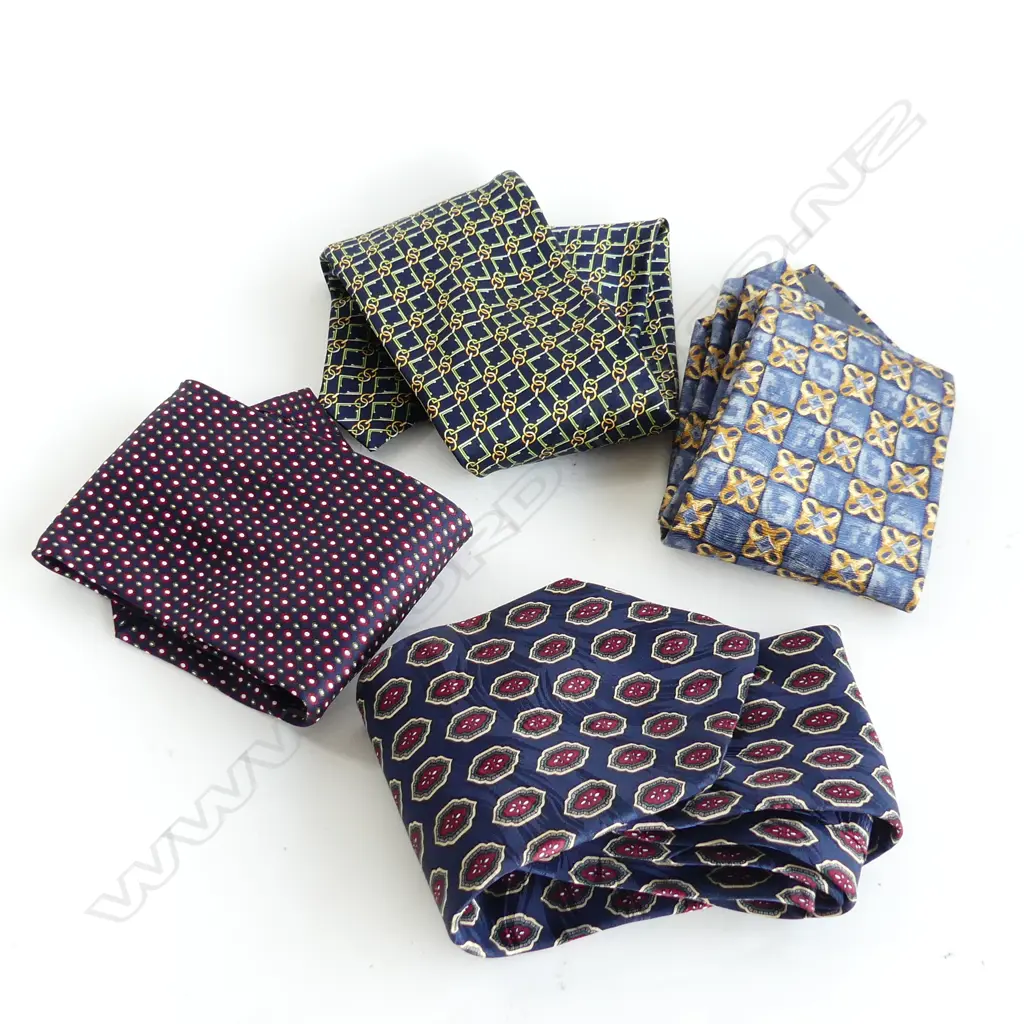 4 VINTAGE DESIGNER 100% SILK SCARVES; BRUNO FERRARI, ANDREA GARAVANI, RUE ST.HONORE Image 1++