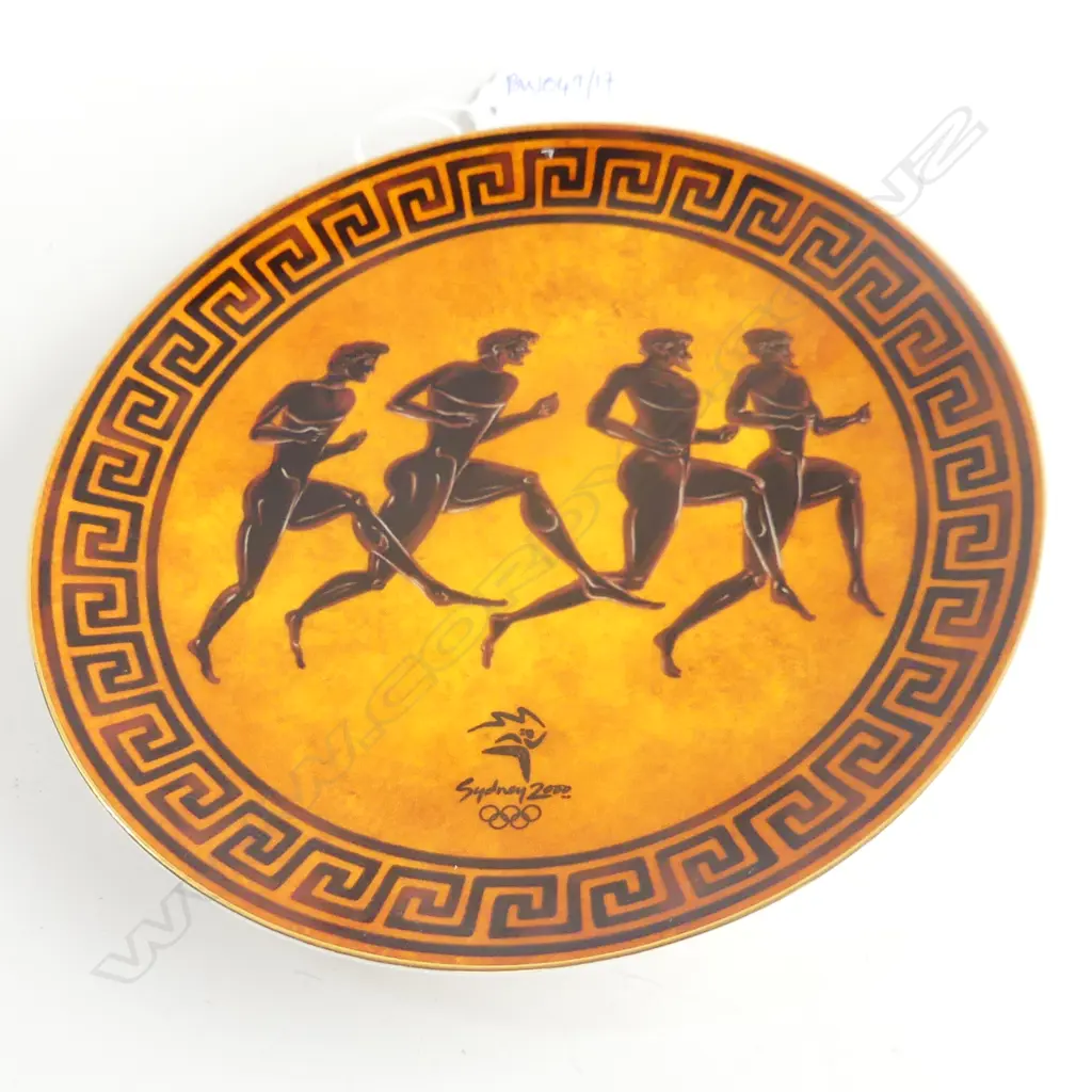 WEDGWOOD GRECIAN COLLECTION 'ATHLETES' PLATE SYDNEY OLYMPICS 2000 200mm dia, BOXED Image 1++