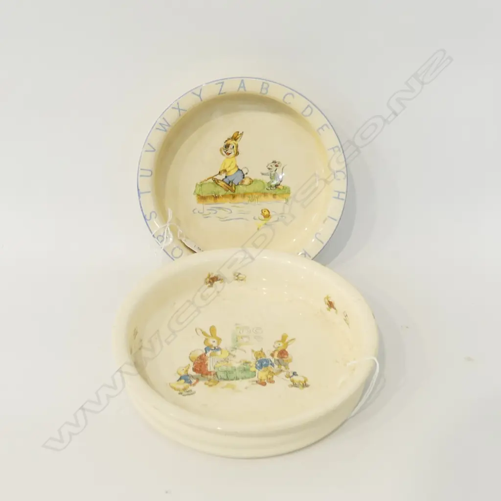 CROWN LYNN BUNNY BABY PLATE DIA190MM & STAFF BUNNY BABY PLATE DIA170MM Image 1++