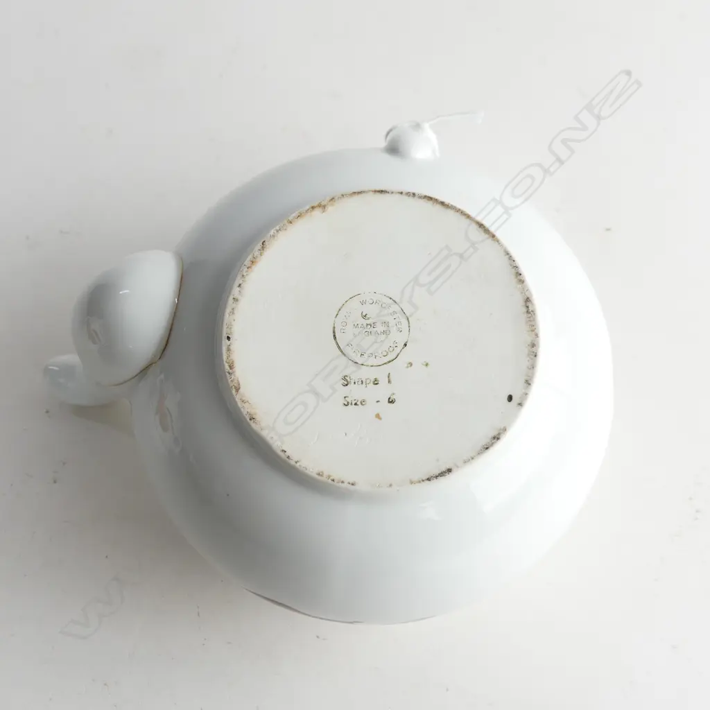 ROYAL WORCESTER EVESHAM TEAPOT w. SIDE HANDLE & 2 PCE STRAINER H.270mm Image 1++