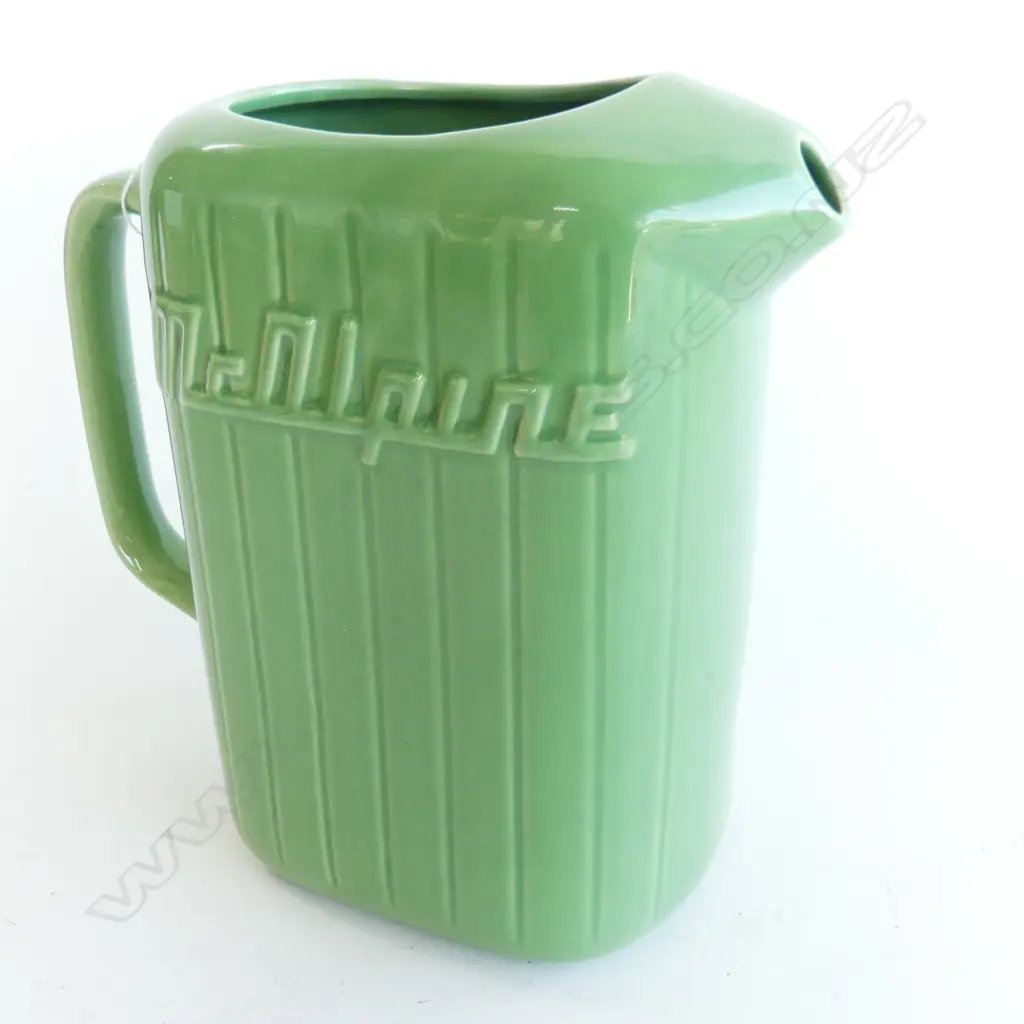 REPRODUCTION GREEN MCALPINE JUG H.220mm Image 1++