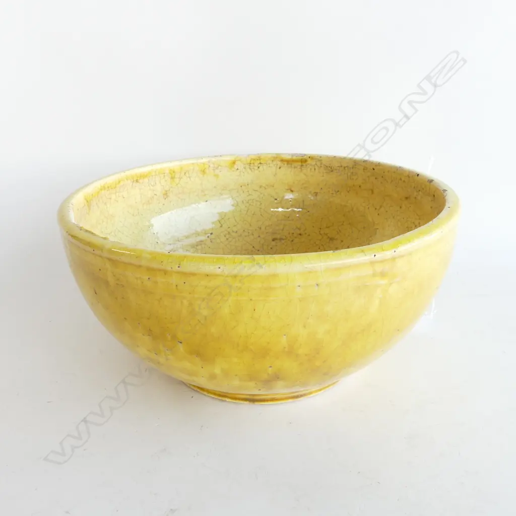 A Jova Rancich pottery bowl, Image 1++