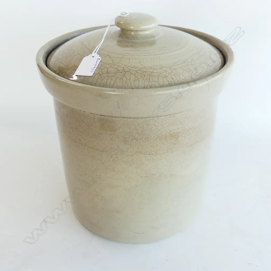 TIMARU POTTERYS LIDDED CROCK H285MM Image 1++