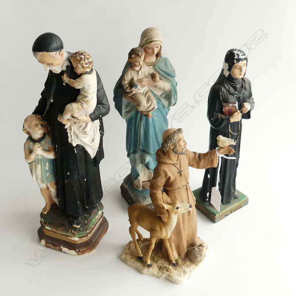 4 RELIGIOUS FIGURES; 3 PLASTER (losses) H.320mm + 1 CERAMIC Image 1++