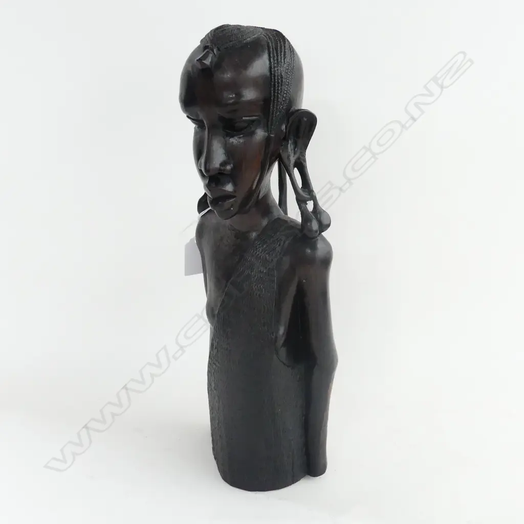 CARVED WOODEN AFRICAN BUST H.380mm Image 1++