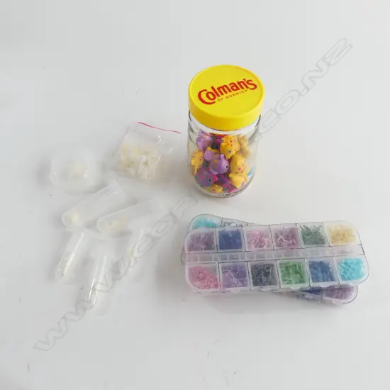 Ocean themed craft items x jar of fish toys