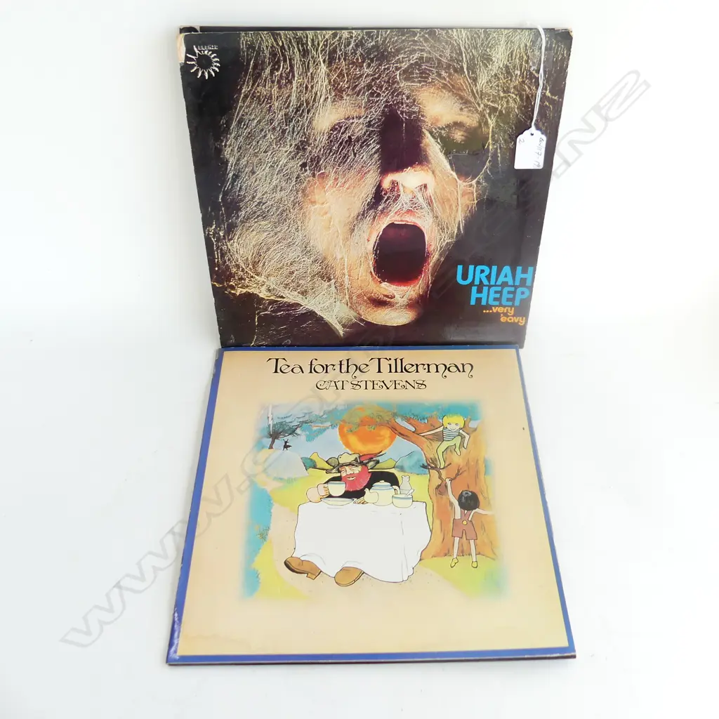 2 LP RECORDS: Uriah Heep – ...Very 'Eavy Very 'Umble... + CAT STEVENS 'TEA FOR THE TILLERMAN' Image 1++