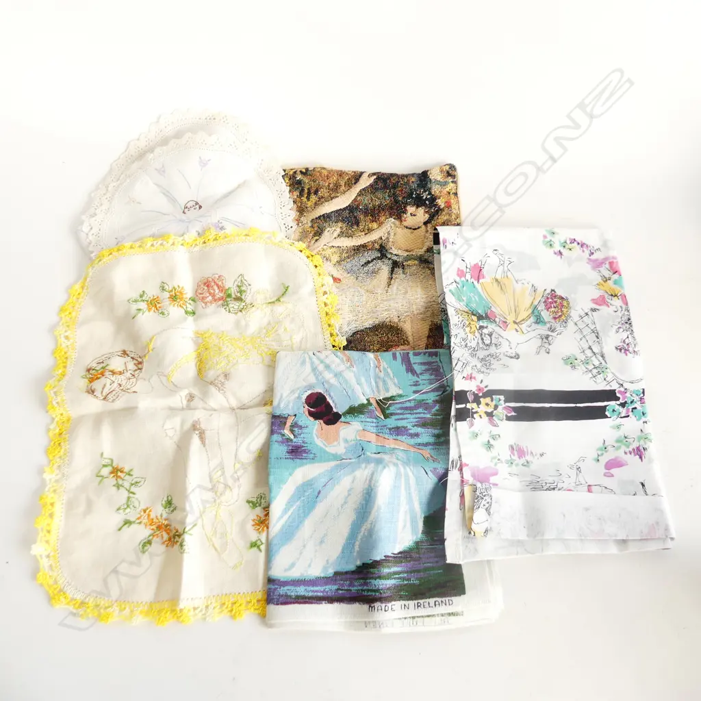 ASST BALLET THEMED LINEN; 1 CUSHION COVER, 4 DOILIES & 2 TEA TOWELS  Image 1++