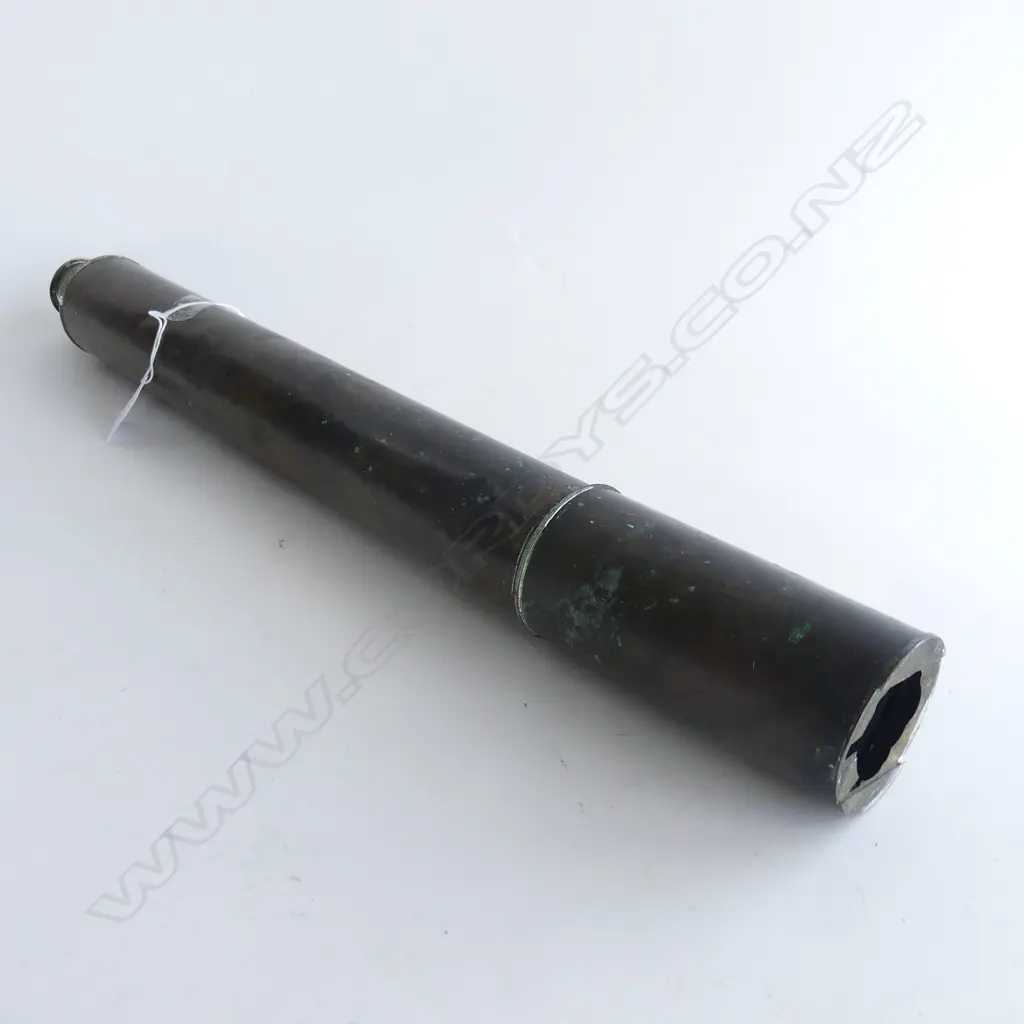 VICT BRASS 2 DRAW TELESCOPE OPTICS NOT WORKING L.1060mm EXTENDED Image 1++