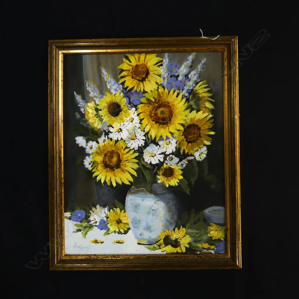 GLORIA HEPWORTH, STILL LIFE, OIL ON BOARD, SIGNED  390 X 490MM Image 1++