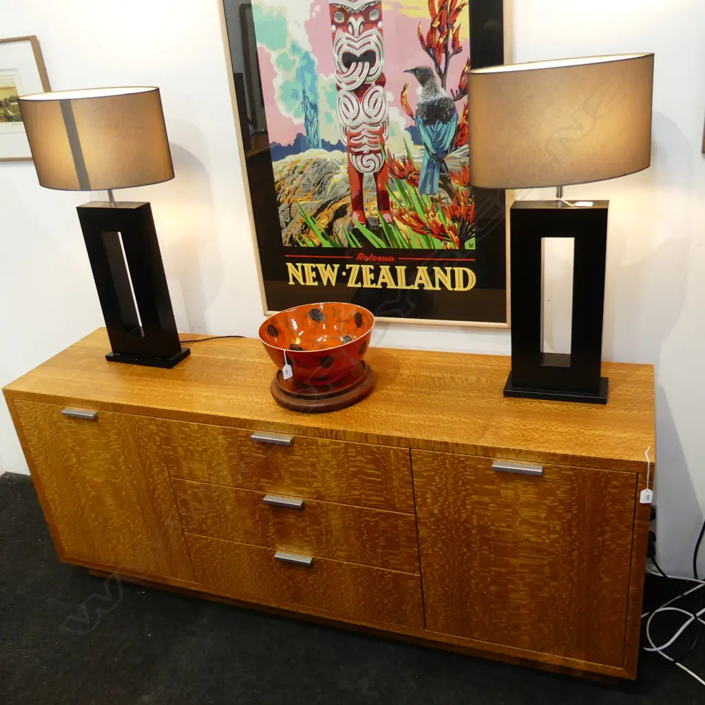 HUBERT FEHNKER 'ULTIMATE LIVING' AMERICAN OAK SIDEBOARD 1780x450x750mm Image 1++