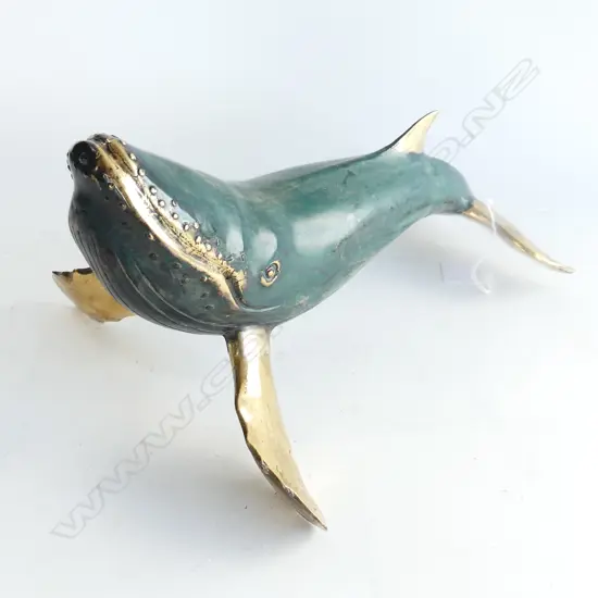 BRONZE HUMPBACK WHALE H.300mm