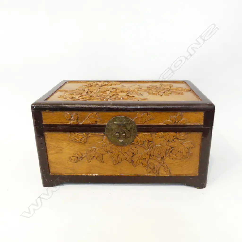 CARVED WOODEN BOX WITH BIRD DESIGN  300 X 190MM Image 1++