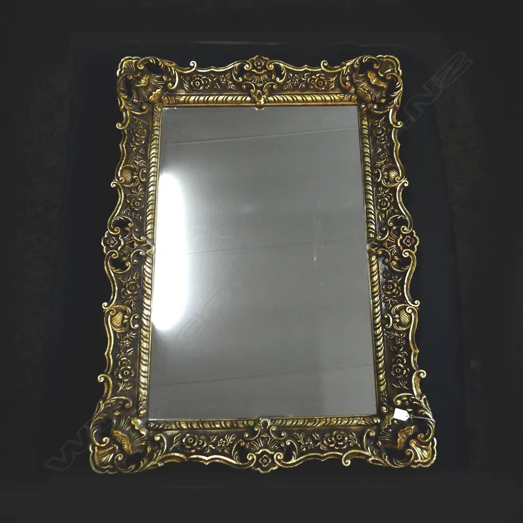 LG HEAVY GILT FRAMED WALL MIRROR  1120 X 830MM Image 1++