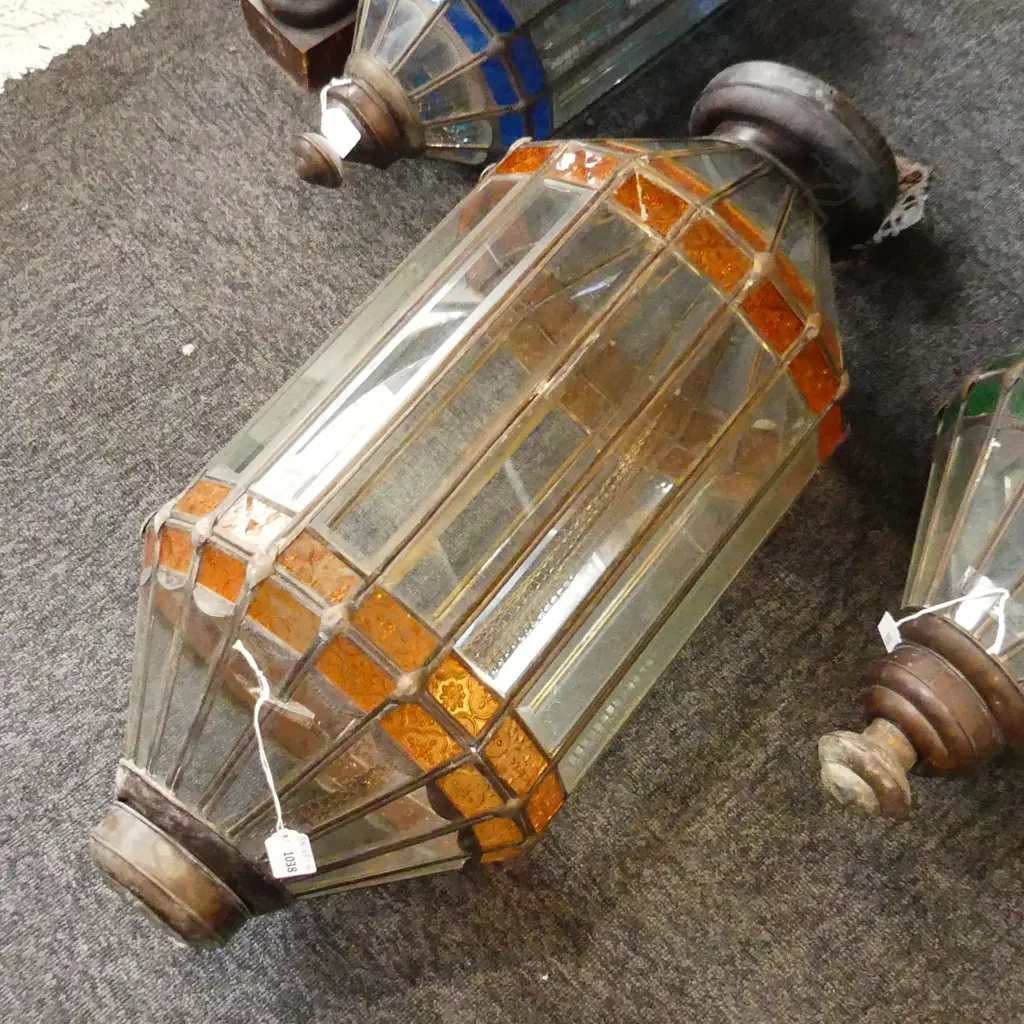 LG VINTAGE LEADLIGHT LIGHT FITTING WITH DECORATIVE AMBER GLASS TRIM H, 700MM Image 1++