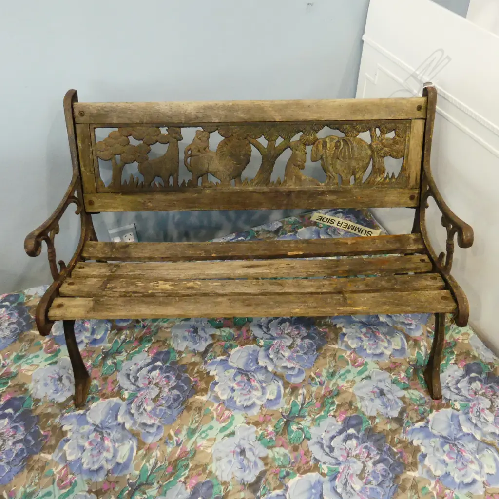 CHILD'S OUTDOOR GARDEN SEAT L 770MM Image 1++