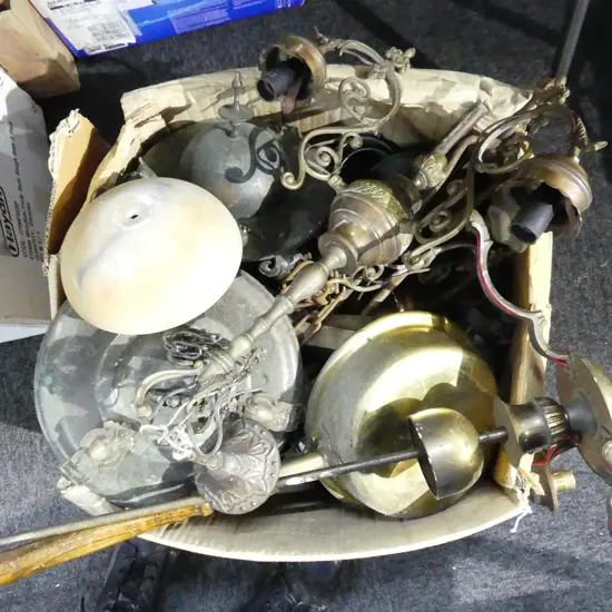 BOX LOT ASST. ANTIQUE LIGHT FITTINGS ETC