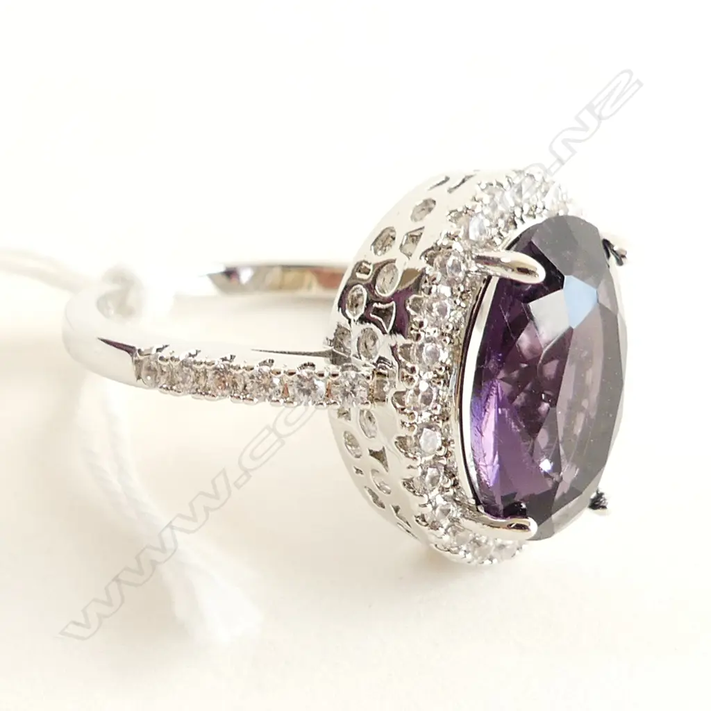 LG PURPLE ZIRCON & 925 SILVER DRESS RING SIZE P Image 1++